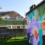 Space Guesthouse